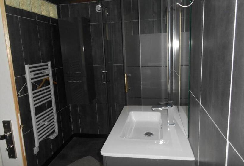 דירת חדר, Cosystudio Site Du Futuroscope