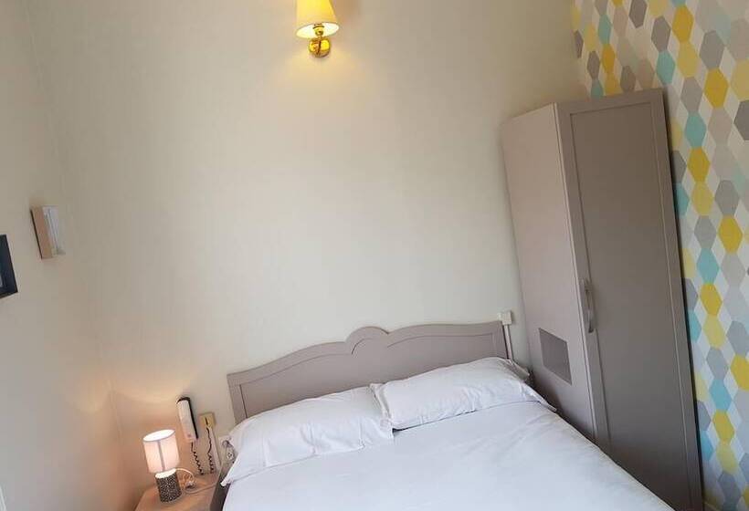 Номер Комфорт, Hôtel Relais Du Loir