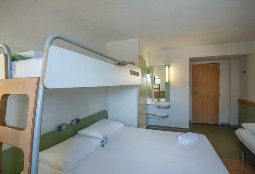 Номер Стандарт Трехместный, Ibis Budget Ajaccio