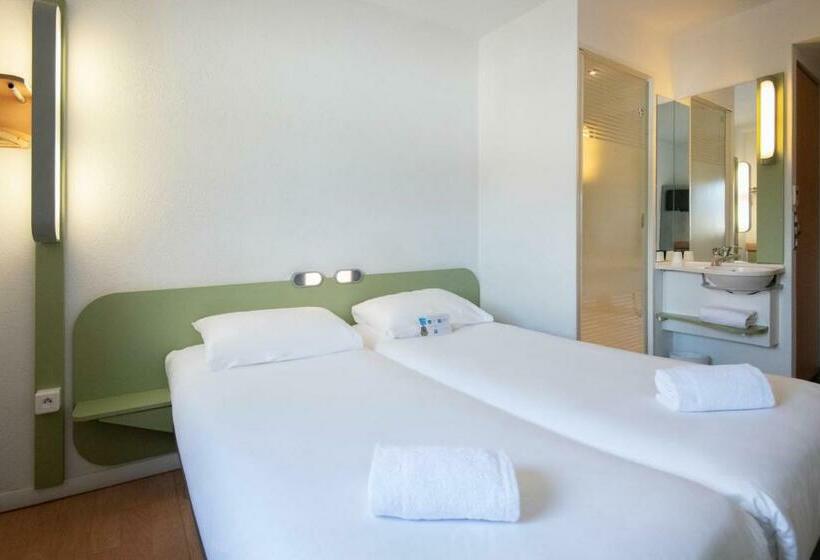 Номер Стандарт, Ibis Budget Ajaccio