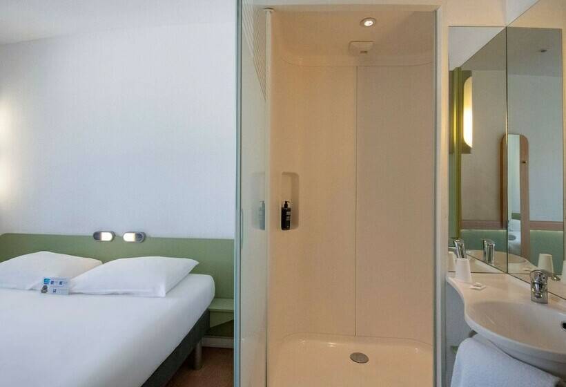 Номер Стандарт Трехместный, Ibis Budget Ajaccio