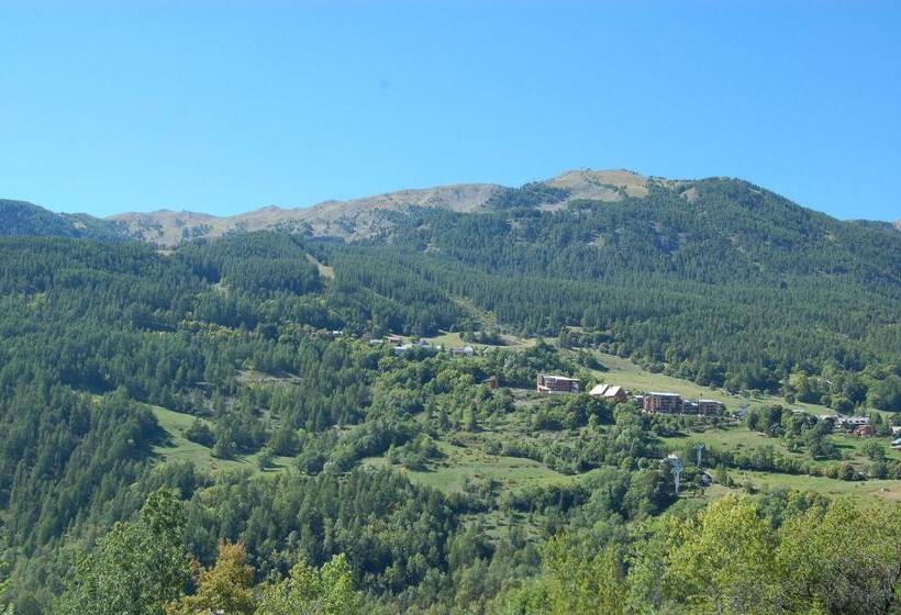 Номер Стандарт, Plein Soleil