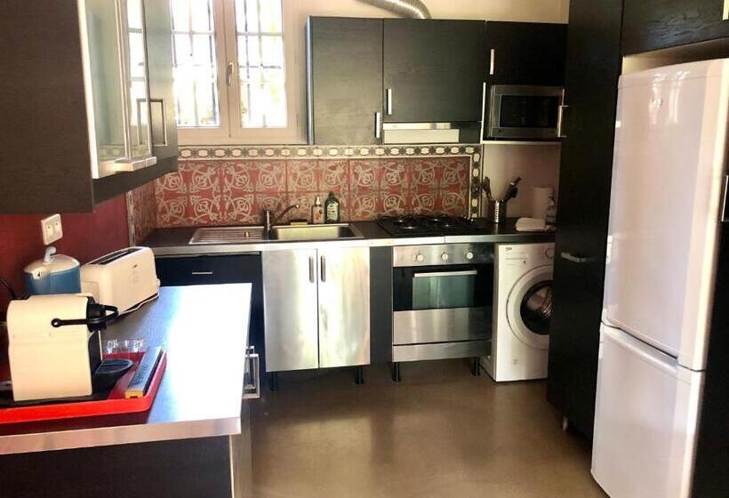آپارتمان 1 خوابه با چشم‌انداز باغ, B&b Villa Roumanille