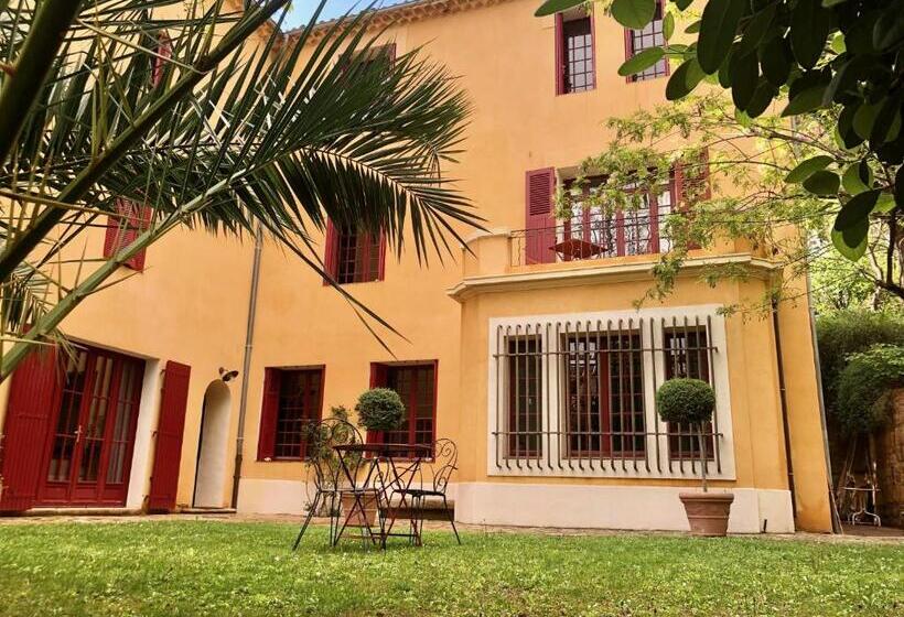 آپارتمان 1 خوابه با چشم‌انداز باغ, B&b Villa Roumanille