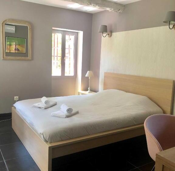 آپارتمان 1 خوابه با چشم‌انداز باغ, B&b Villa Roumanille