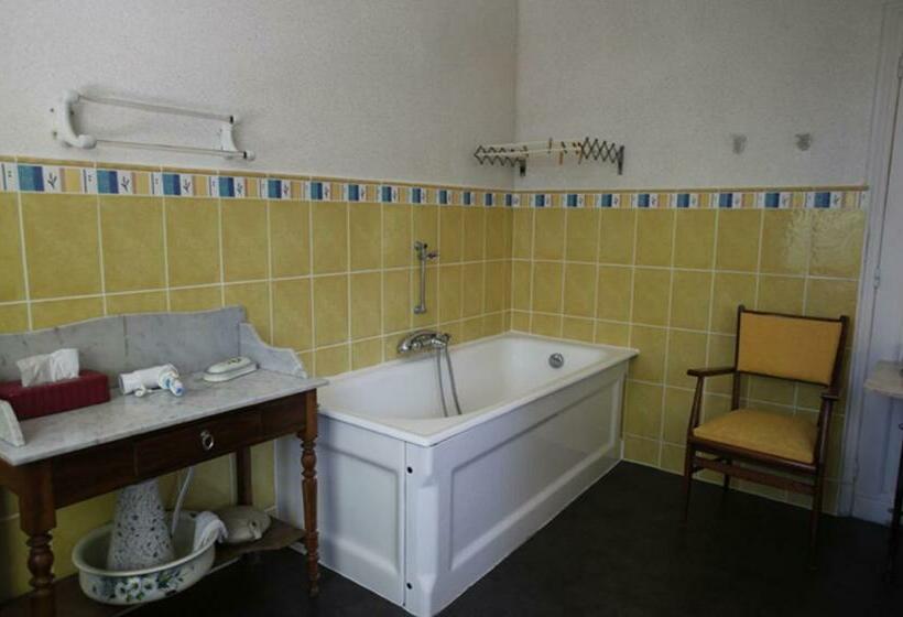 スタンダードルーム, Chambres D Hôtes La Maison Blanche