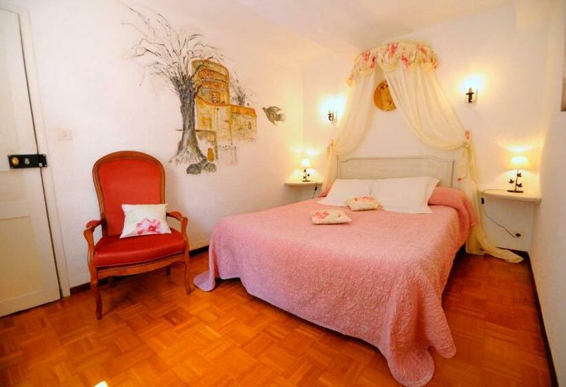 غرفة قياسية, Domaine De Majastre