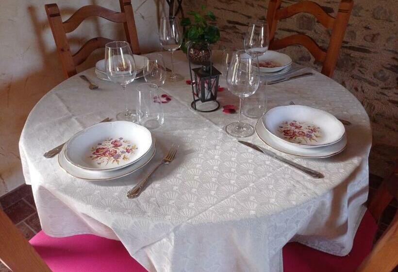 Номер Стандарт, La Closerie De La Hérissière