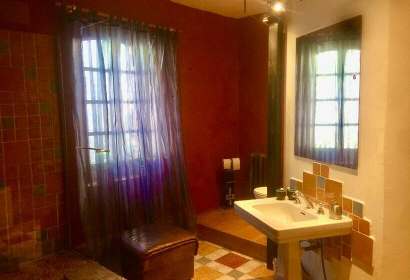 Номер Superior, La Vieille Maison   Chambre Et Halte Gourmande