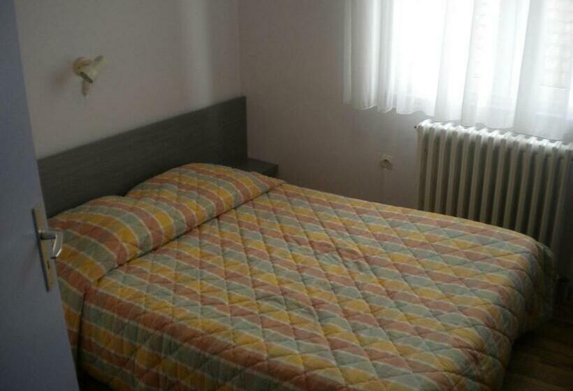 Quarto Estandar, Hôtel Du Ladhof