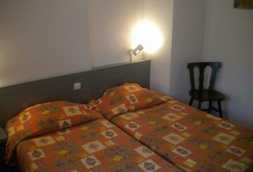 Quarto Estandar, Hôtel Du Ladhof
