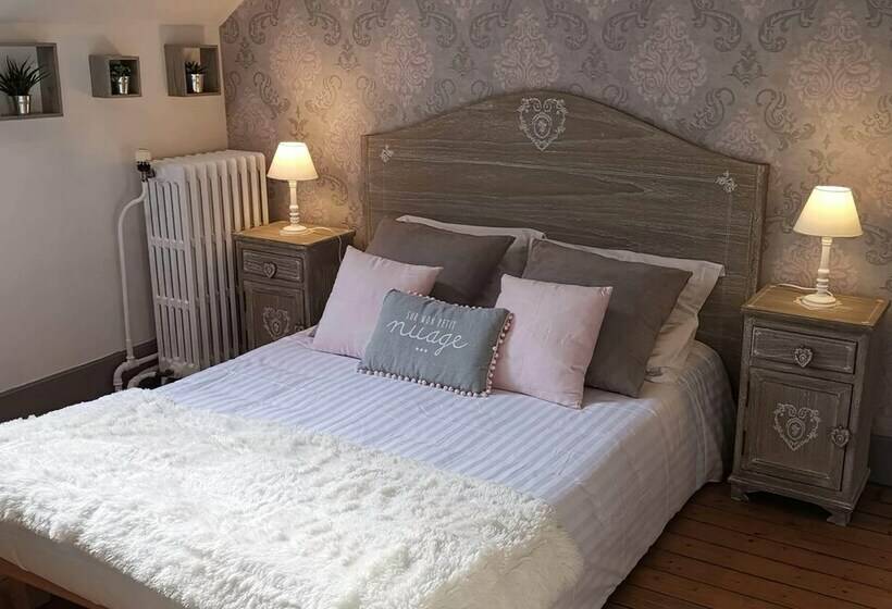 Номер Стандарт, Logis Hotel La Tourelle Du Beffroi