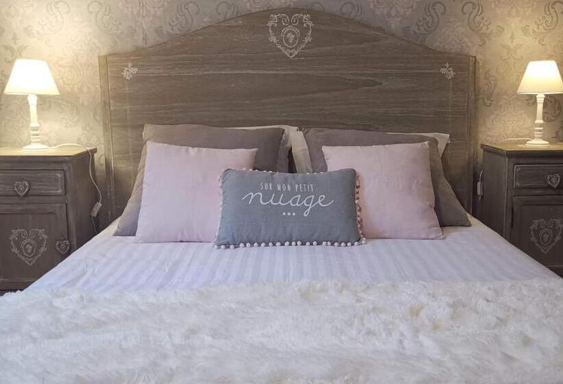 Номер Стандарт, Logis Hotel La Tourelle Du Beffroi