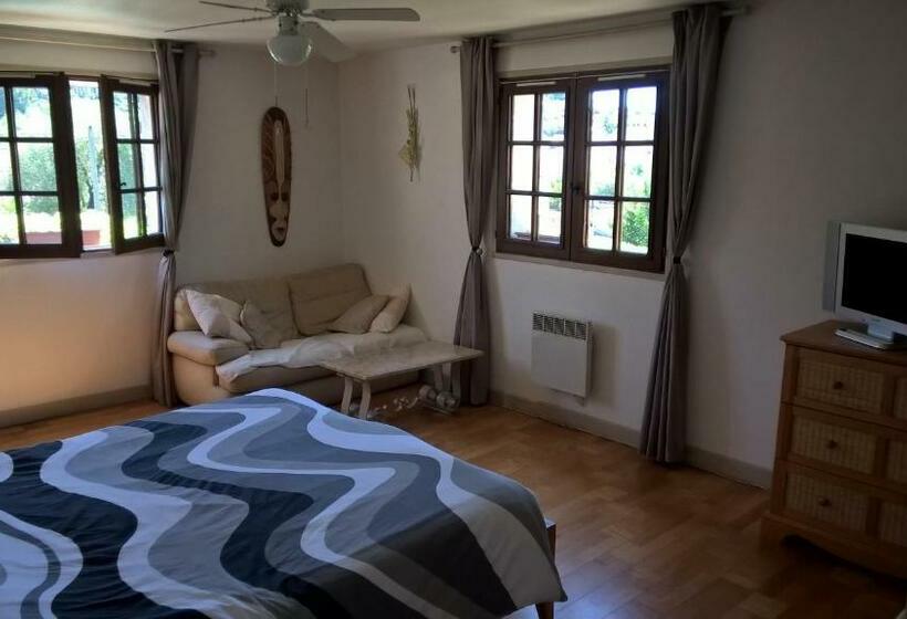 Quarto Estandar, Parfums D'azur