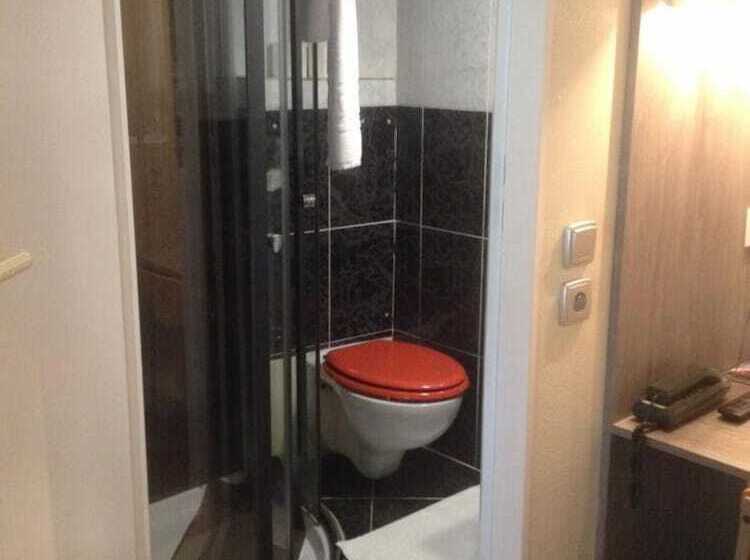 Номер Стандарт Трехместный, Fasthotel Toulouse Muret