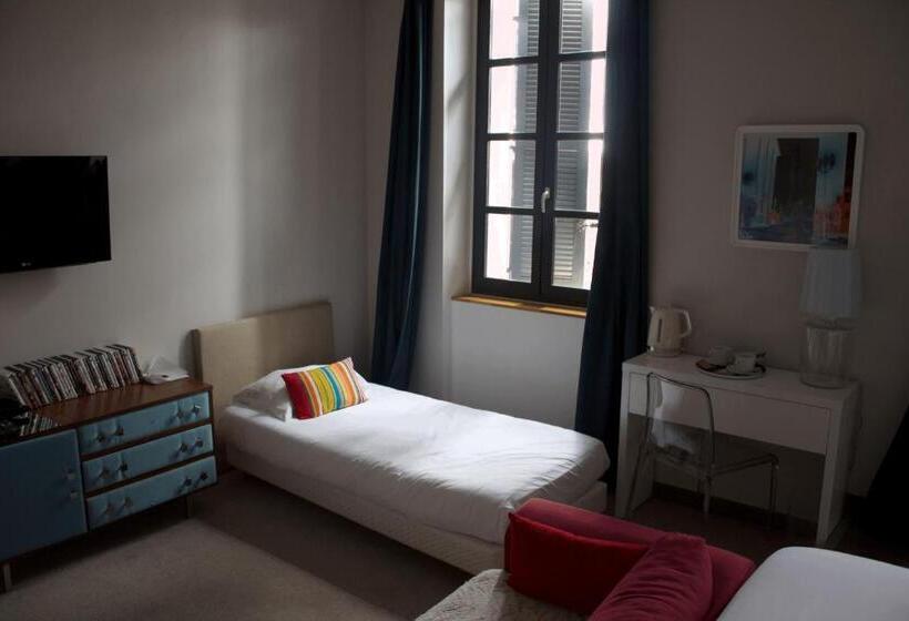 اتاق سوپریور, Hôtel Absolu