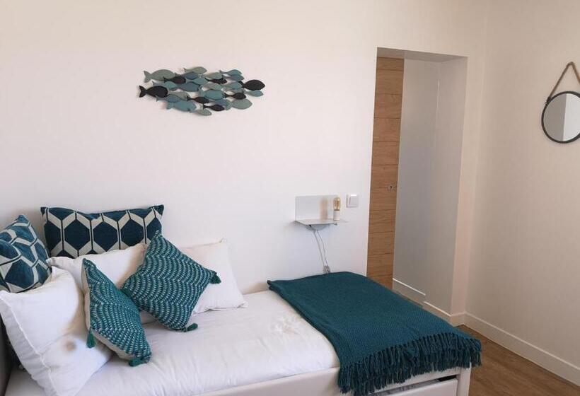 اتاق پریمیوم چهارنفره, Hôtel Ancre Marine & Spa Thalgo