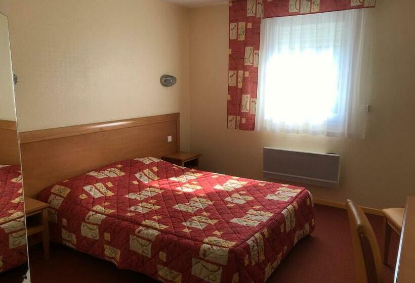 Номер Стандарт Индивидуальный, Hôtel La Colombiere Cantal