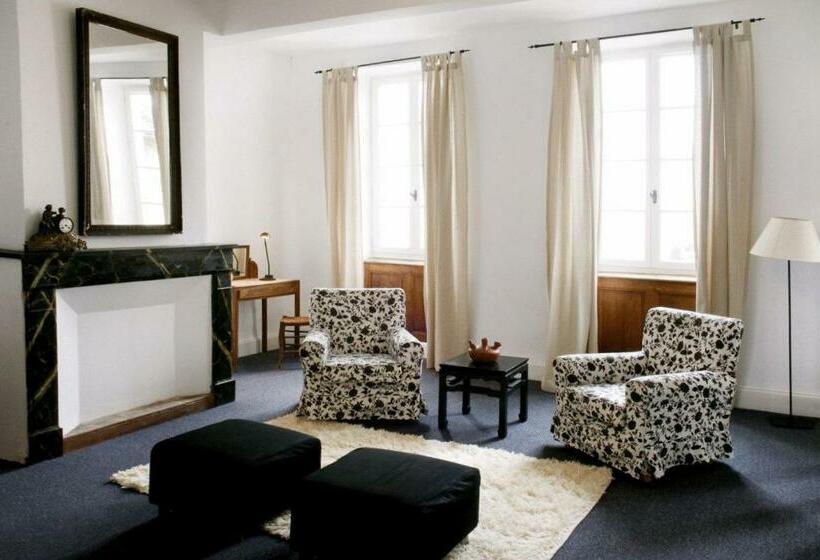 Люкс, Hôtel Saint Laurans