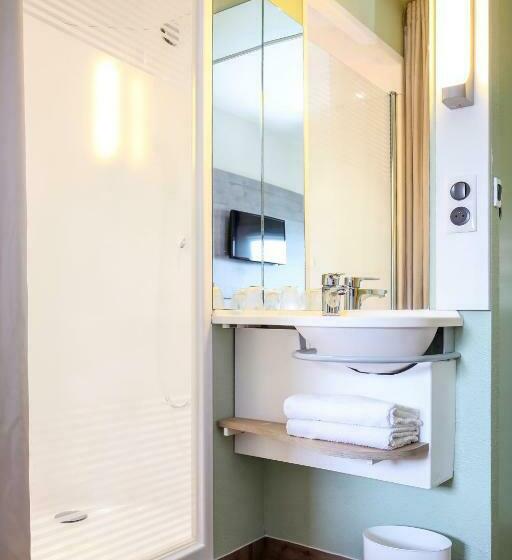 اتاق استاندارد سه نفره, Ibis Budget Sete Centre