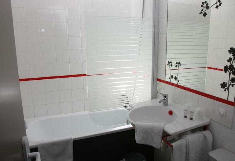 استودیوی استاندارد, Motel Du Val André