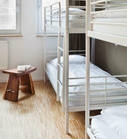 共用房间的床, Five Reasons Hostel &