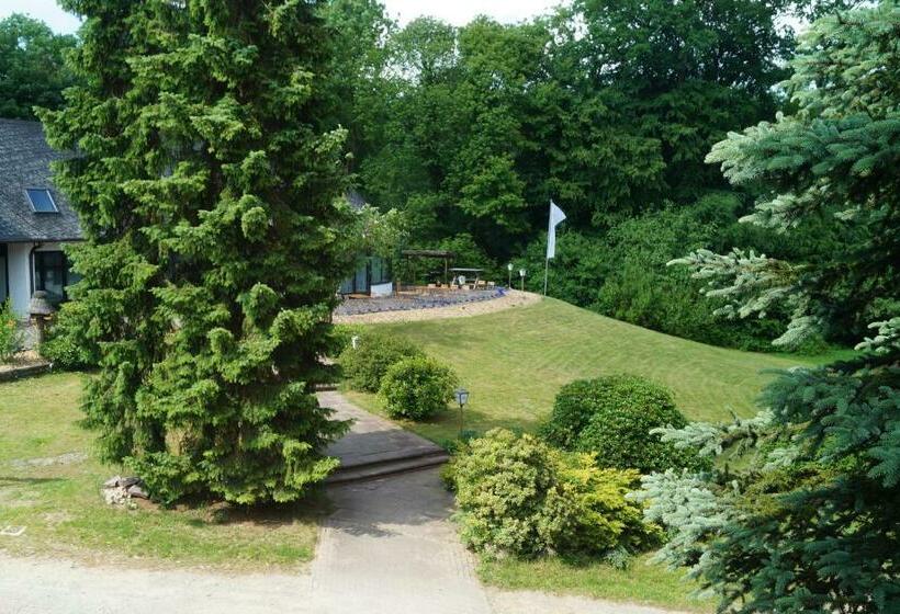 Дом 2 Спальни, Forsthaus Ferienhotel Am Dobrock