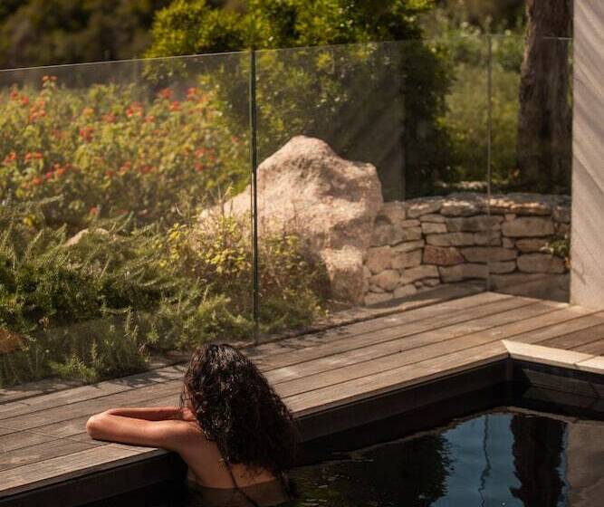 Deluxe Suite Sea View, Cala Di Greco