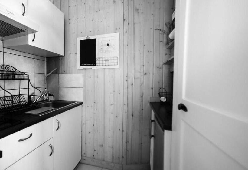 Апартаменты 1 Спальня, Chambre D Hotes Le Petit Tertre