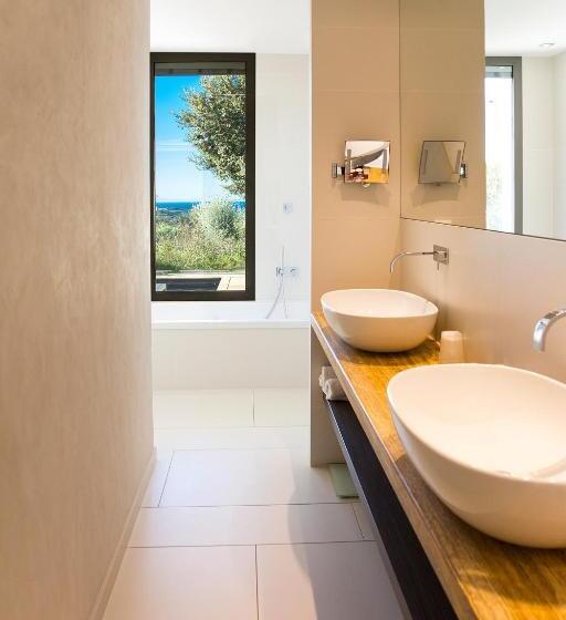 Deluxe Suite Sea View, Cala Di Greco