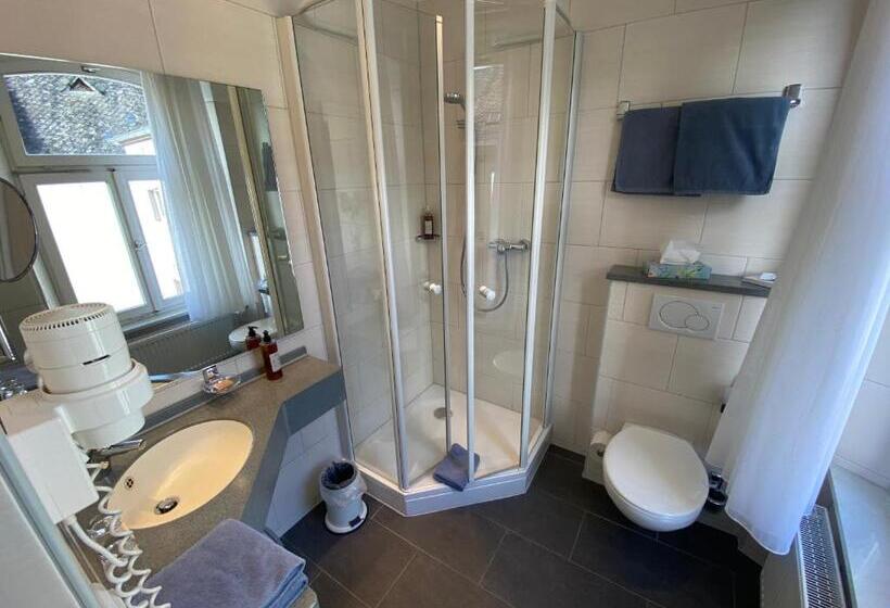 Номер Стандарт, Weingutshotel Piesporter Goldtröpfchen
