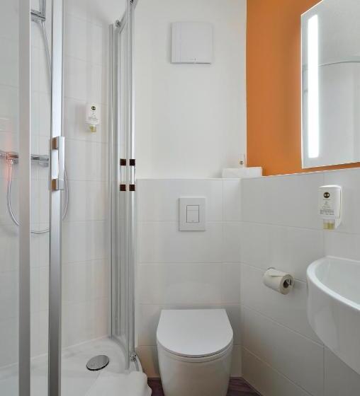 Номер Стандарт, B&b Hotel Freiburg Nord