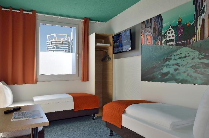 Номер Стандарт, B&b Hotel Freiburg Nord