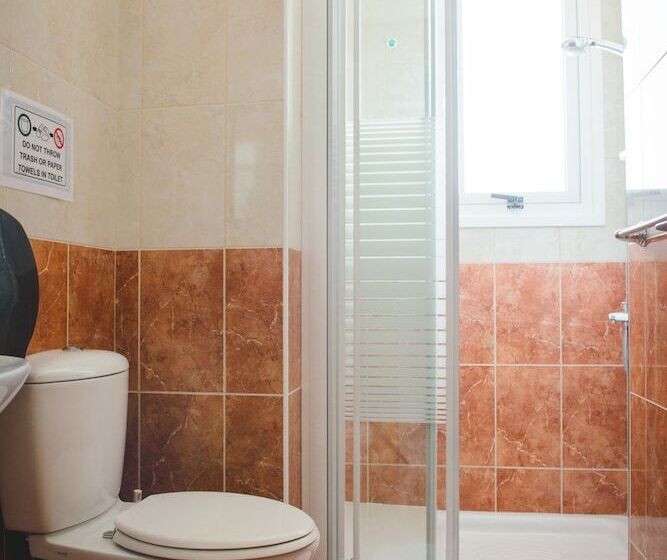 Апартаменты 2 Спальни с Балконом, Valentinos Apartments