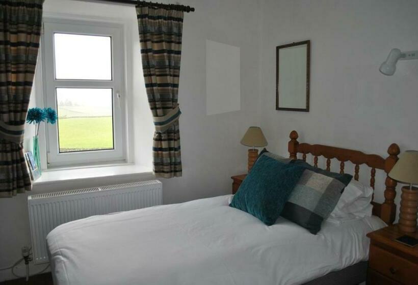 家庭间, Airds Farm Guest House