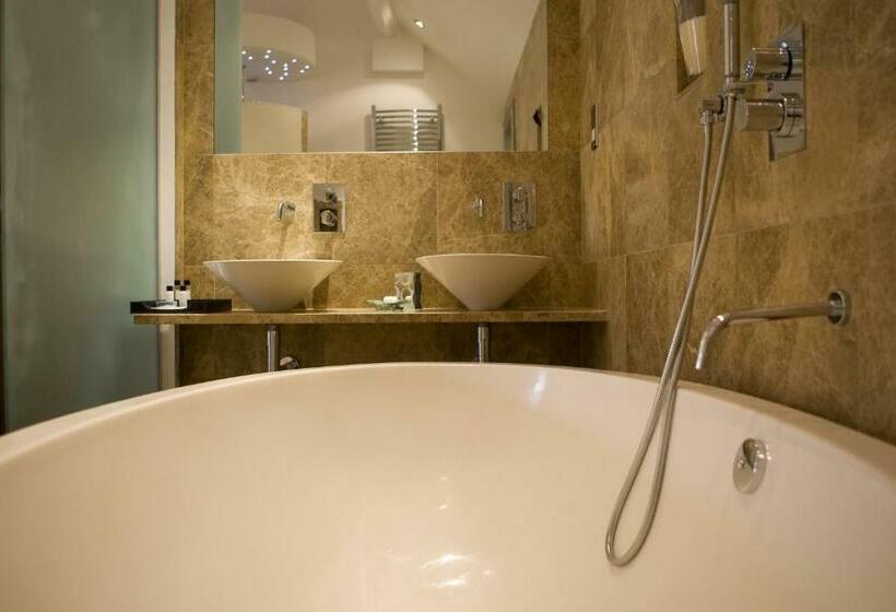 اتاق استاندارد, The Rooms Lytham