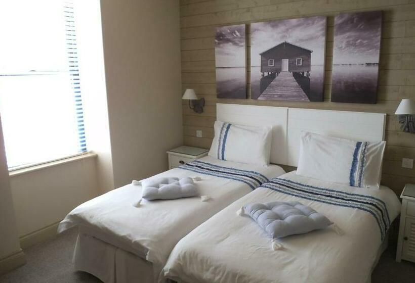 اتاق استاندارد با چشم‌انداز دریا, Seascale Hotel & Restaurant