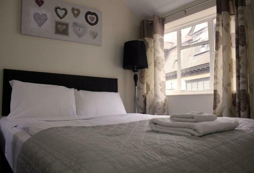 Номер Стандарт, Ali Inn Oxford