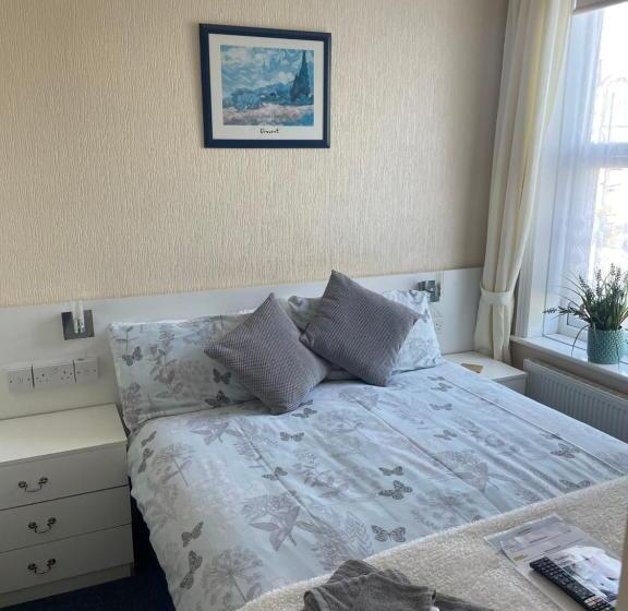 Apartament Rodzinny, Ivydene Guest House