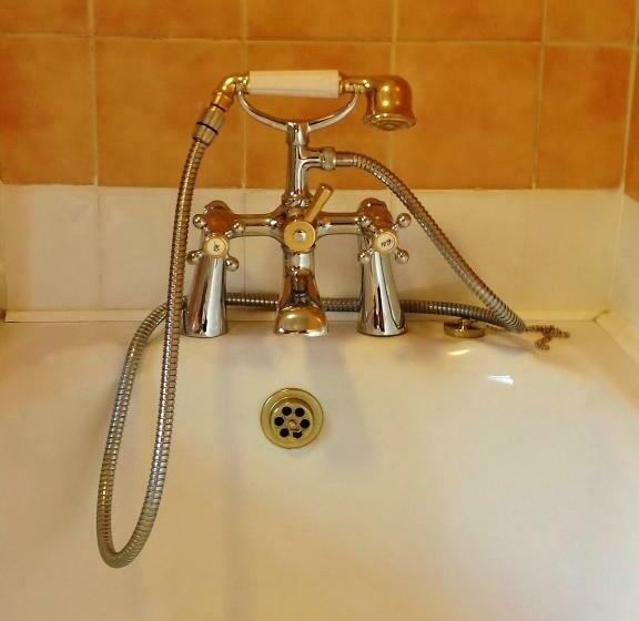 Семейный Номер, Pen Y Bont