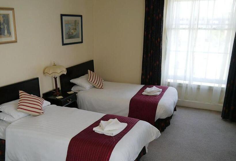 غرفة كلاسيكية, The White Hart