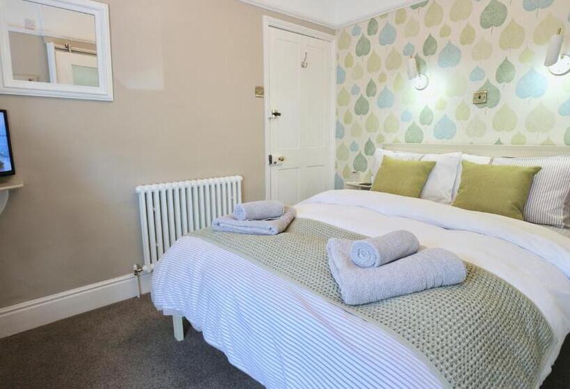 Классический Номер, Ivy Cottage Bed & Breakfast