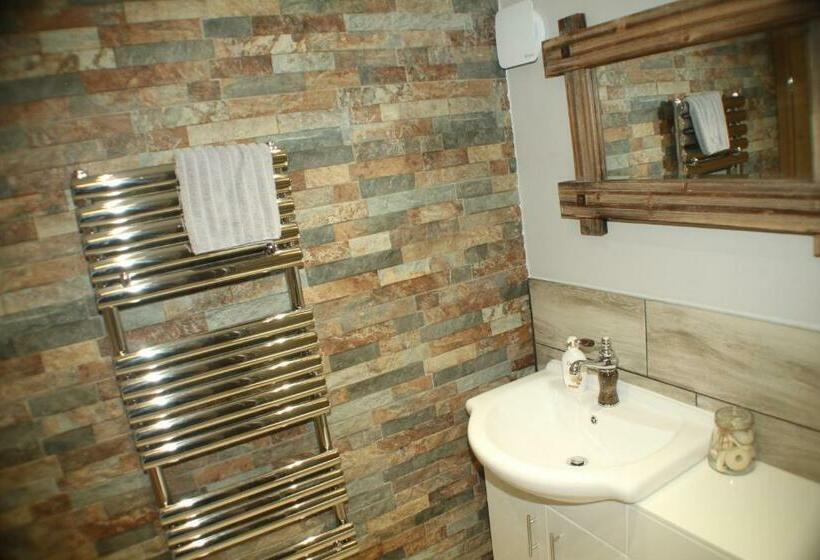 Номер Стандарт Индивидуальный, Lledr House Hostel Near Two Zip World Sites