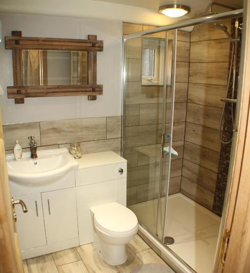 Номер Стандарт с Койками, Lledr House Hostel Near Two Zip World Sites