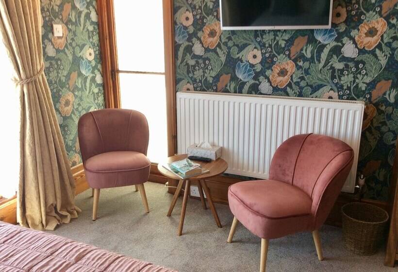 Номер Стандарт с Балконом, Southcliffe B&b