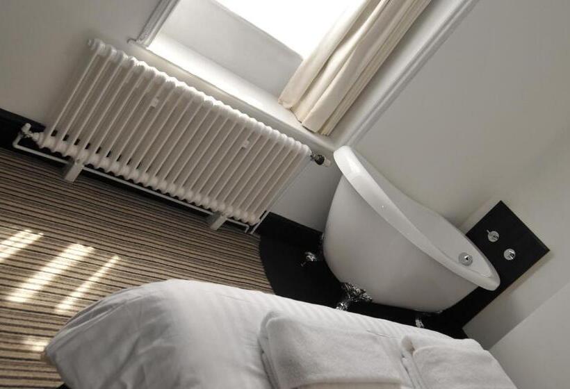 جناح, Greenbank Lodge Llangollen