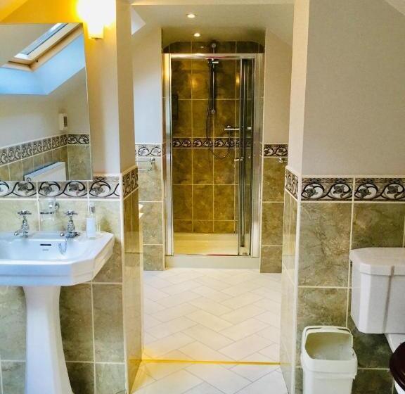 Номер Deluxe, Storrs Gate House