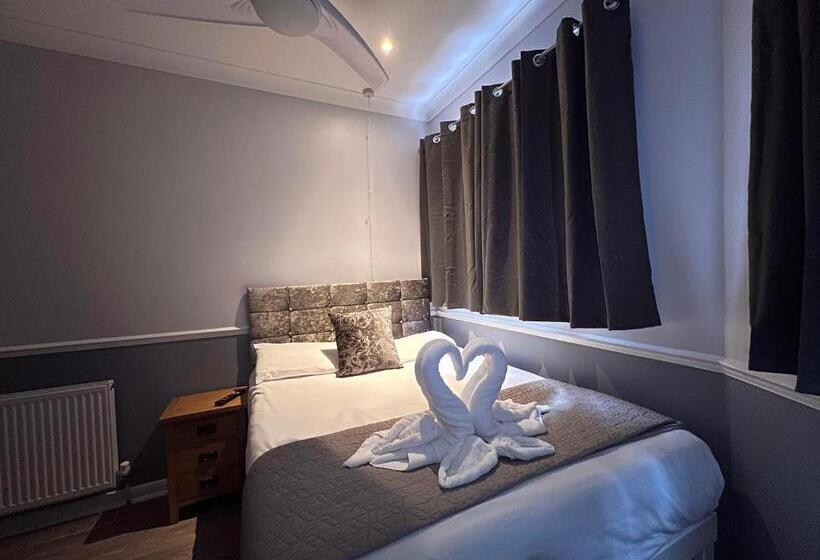 Номер Стандарт, The Commongate Hotels