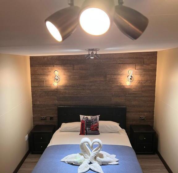 Номер Superior Кровать Кинг, The Commongate Hotels