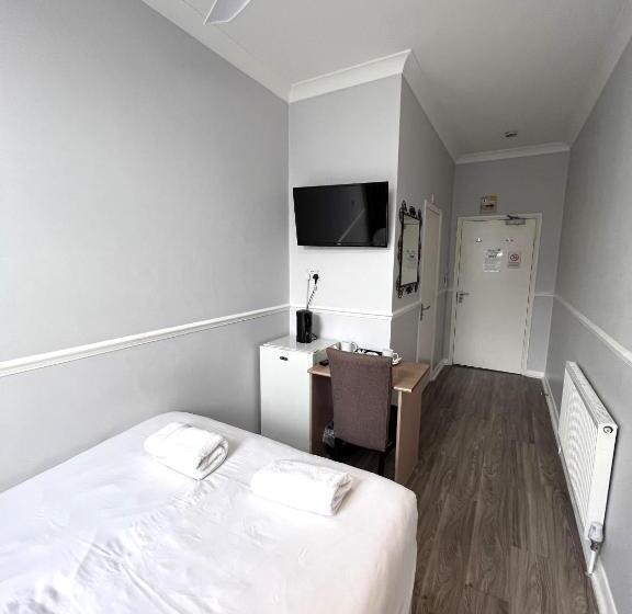 Номер Стандарт, The Commongate Hotels